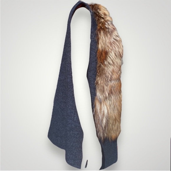 McGinn Fox Fur & Blue Wool Sweater Vest - Picture 2 of 6